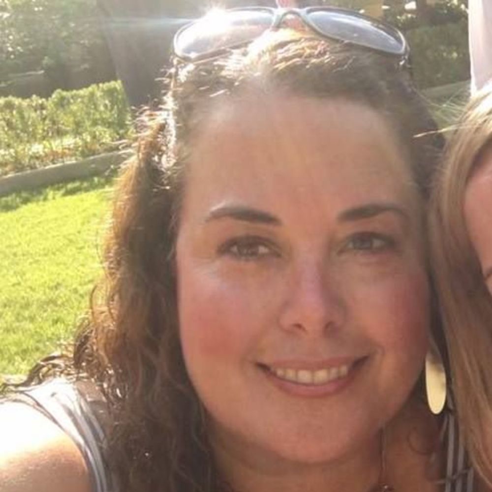 Meet your Posher, Carey